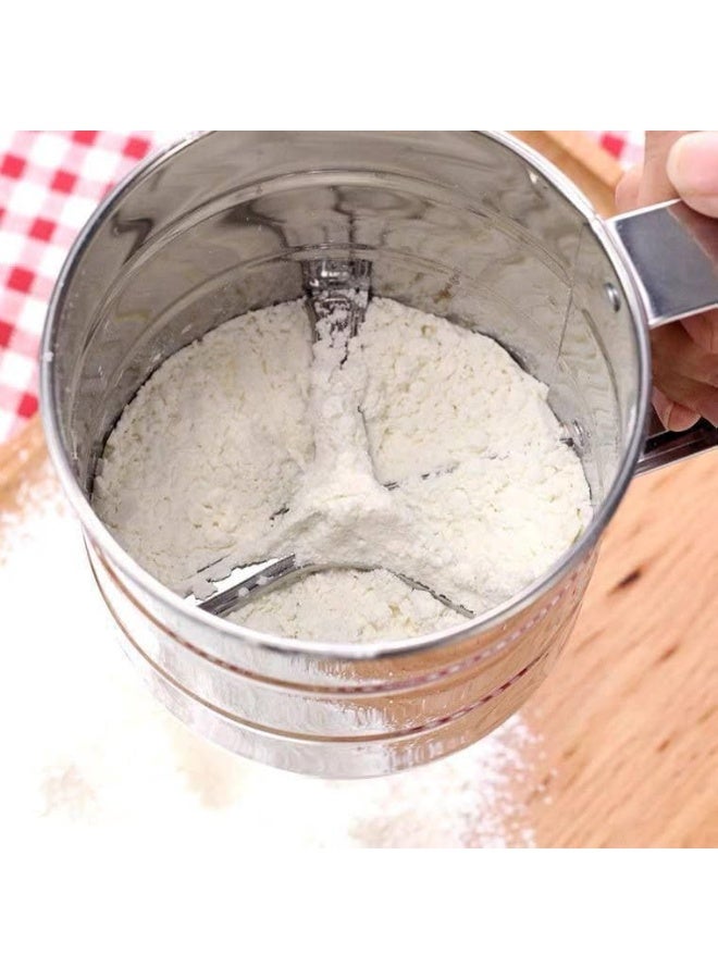 A practical and elegant manual sieve for sifting flour, caster sugar, and spices – high-quality, rust-resistant material for everyday kitchen use. - Image 4
